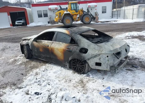 2021 Mercedes-Benz Cla 250 4Matic z USA, uszkodzony, nr VIN W1K5J4HB1MN166137